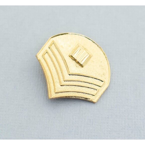 Vintage Gold Tone Military Rank Brooch CY1 - Picture 1 of 3